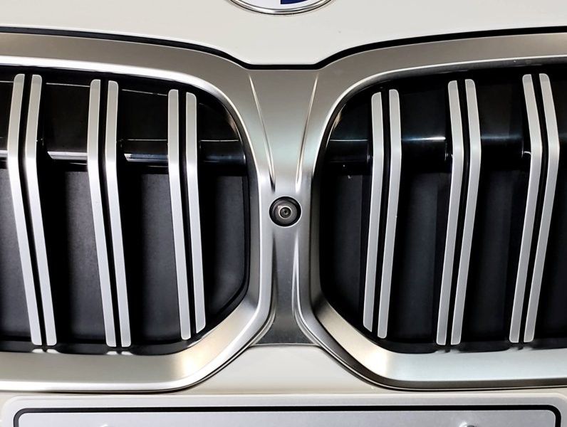 320d xDrive Berline RHD