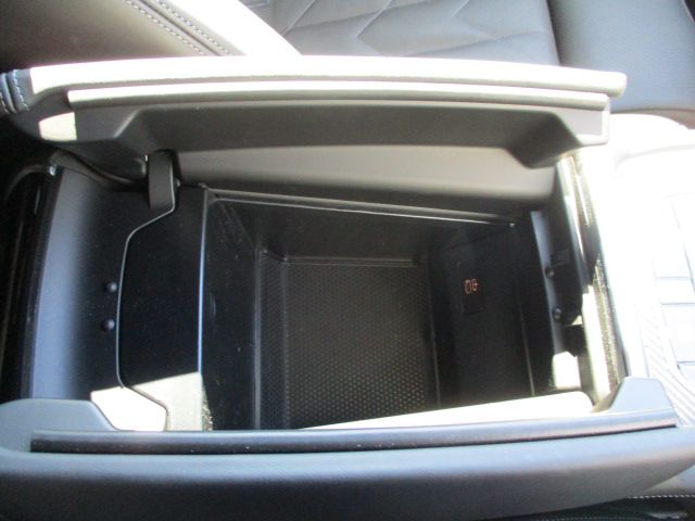 XM RHD