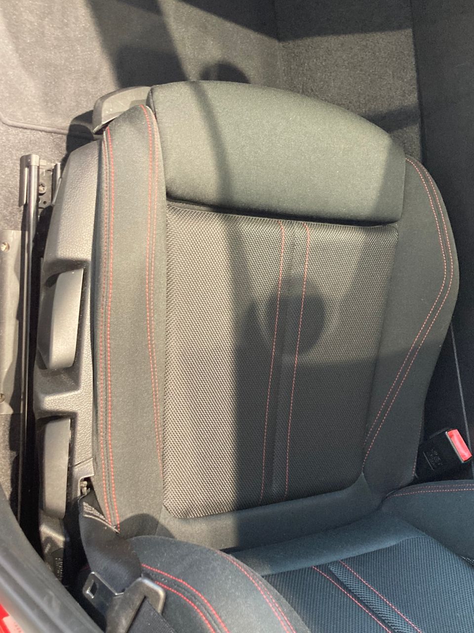 118D 5DOOR RHD