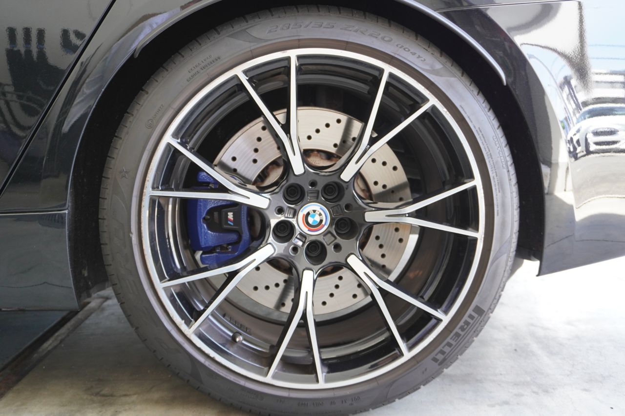 M5 Sedan RHD