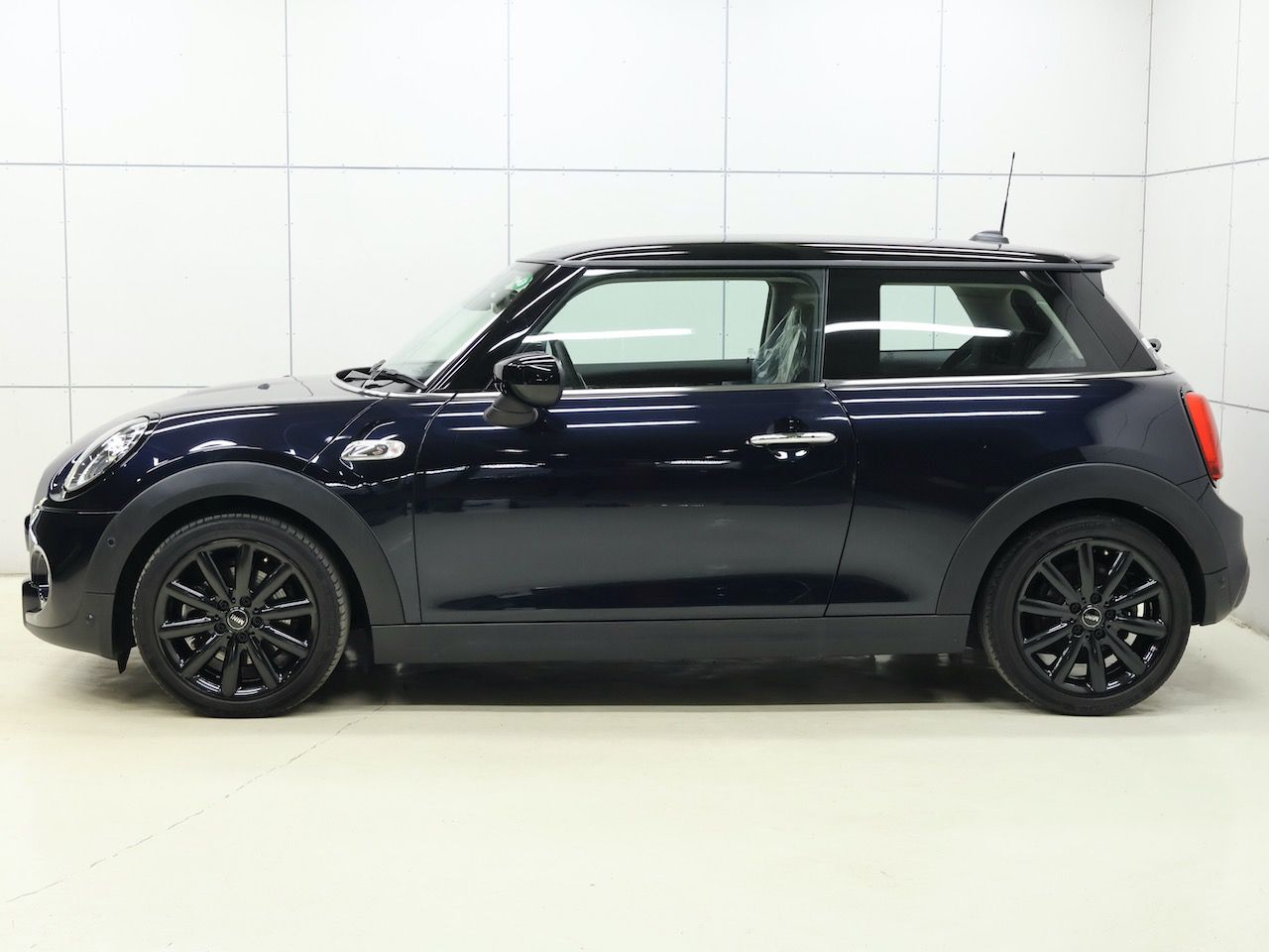 F56 COOPER S D(AT)