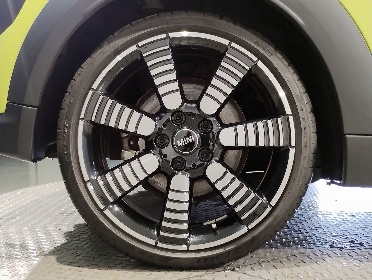 MINI Cooper S Convertible RHD