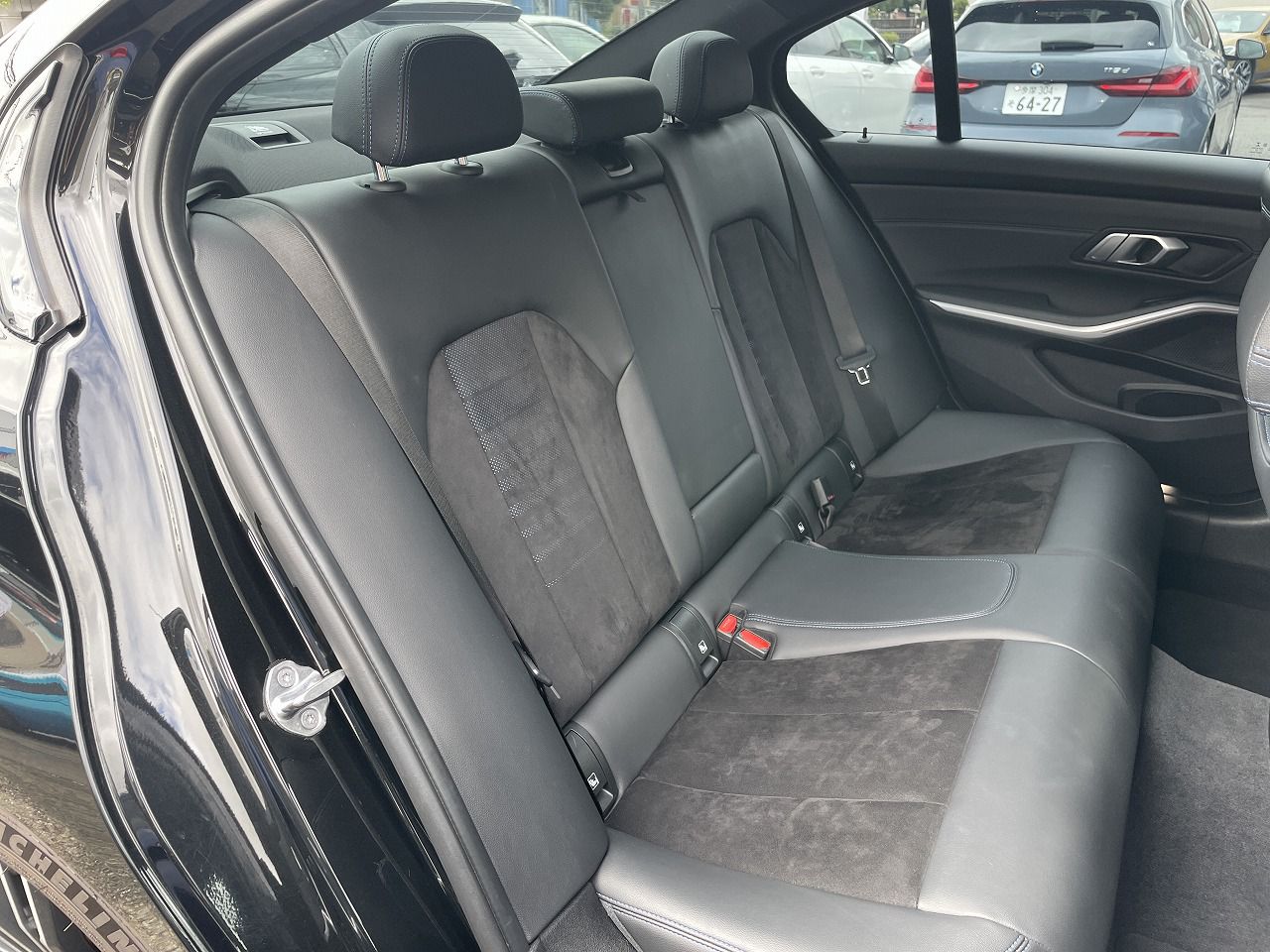 G20 320d xDrive RHD Saloon
