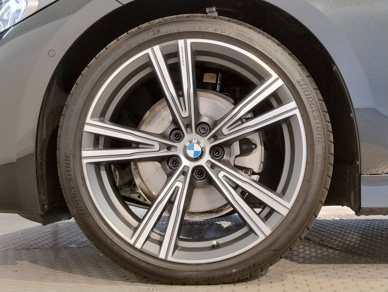 320d xDrive Berline RHD