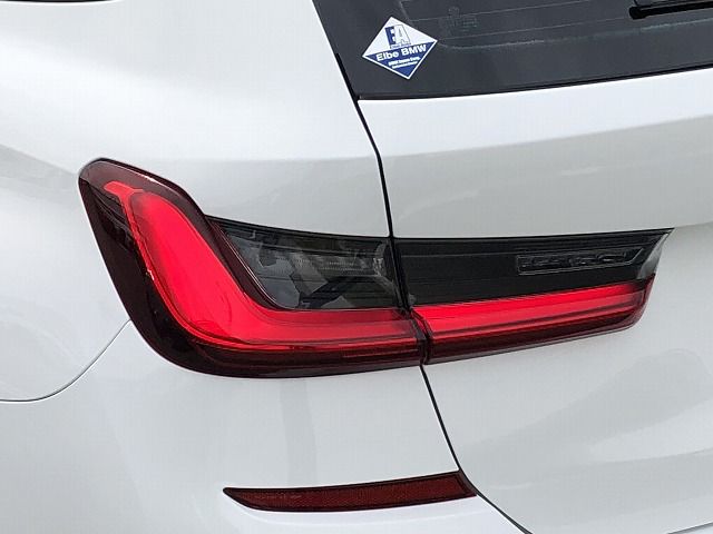 G21 320i RHD