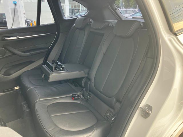 F48 X1 xDrive20i B48 2.0i LCI