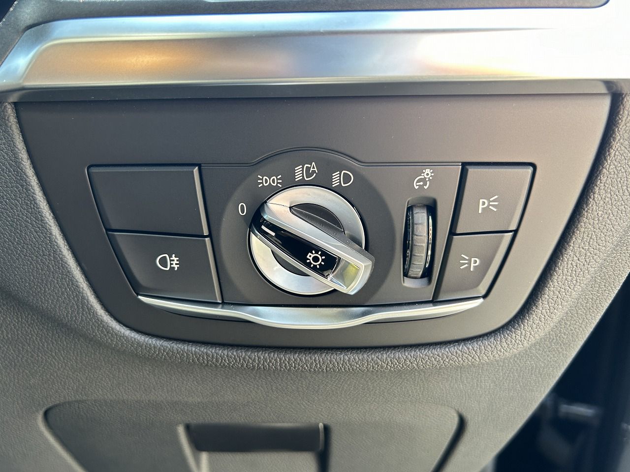 G01 X3 xDrive20d RHD ZA LCI