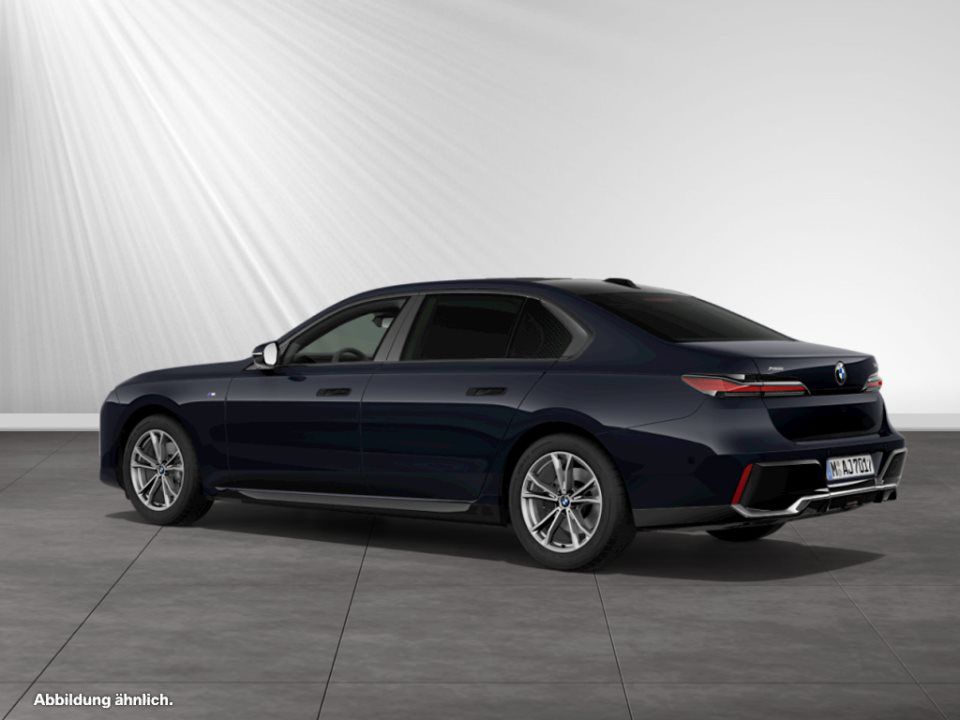 BMW 740