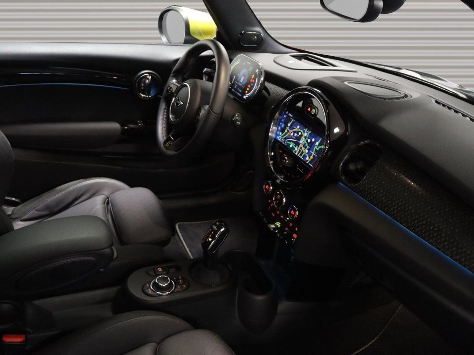 MINI Cooper SE