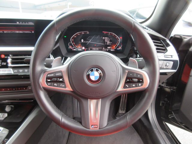 G29 z4 sDrive20i RHD