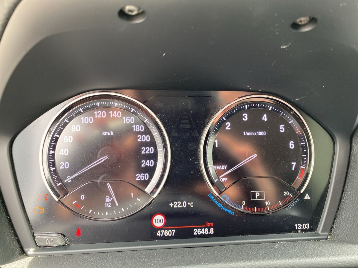 BMW 218