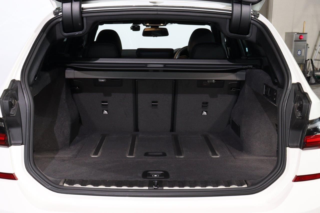 G21 320d xDrive Touring RHD
