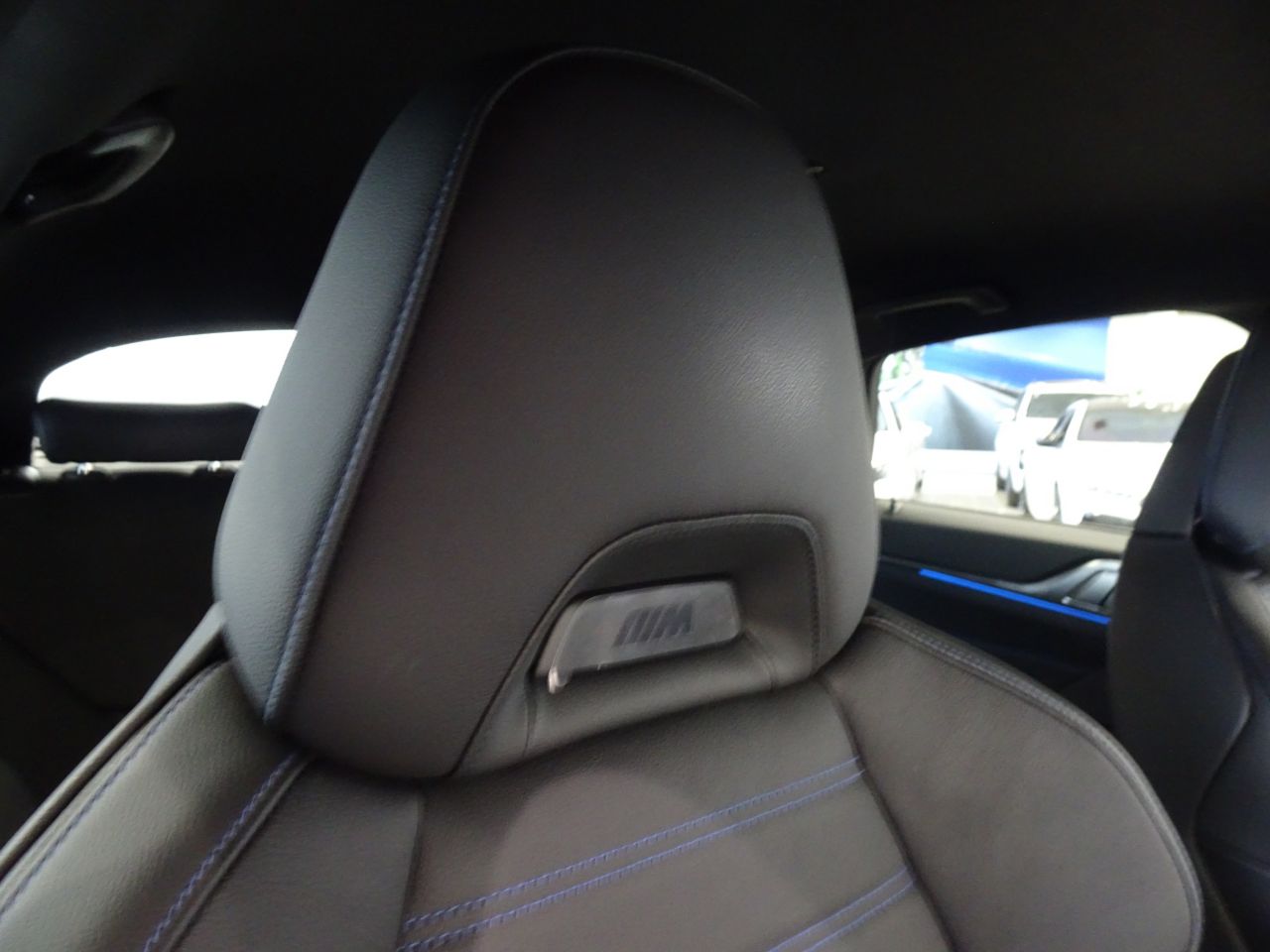 G26 i4 M50 RHD
