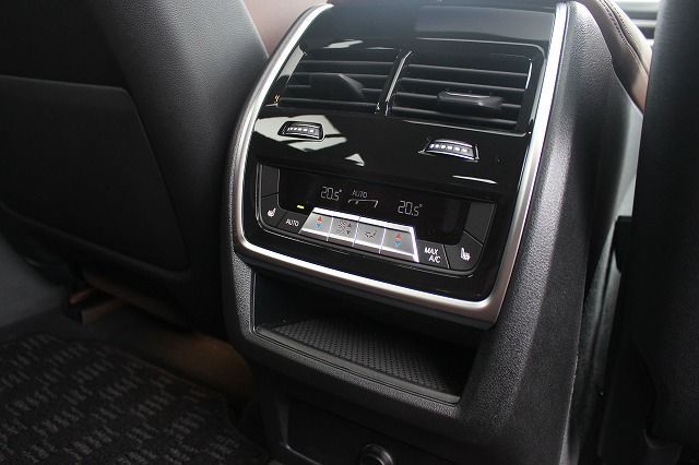X6 xDrive30d M Sport RHD