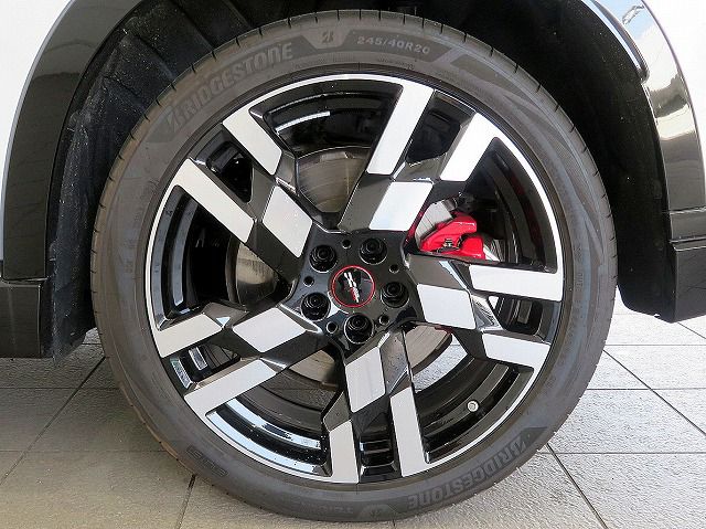 U25 MINI John Cooper Works Countryman ALL4