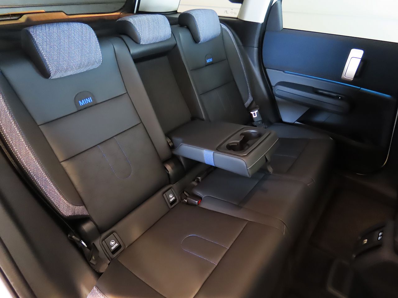 U25 MINI Countryman SE ALL4