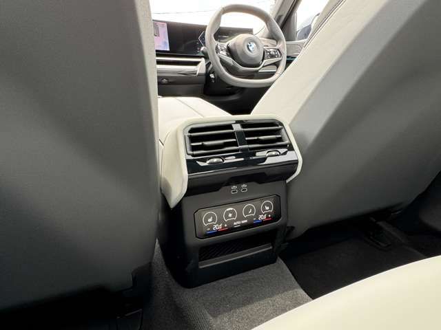 520i Sedan RHD