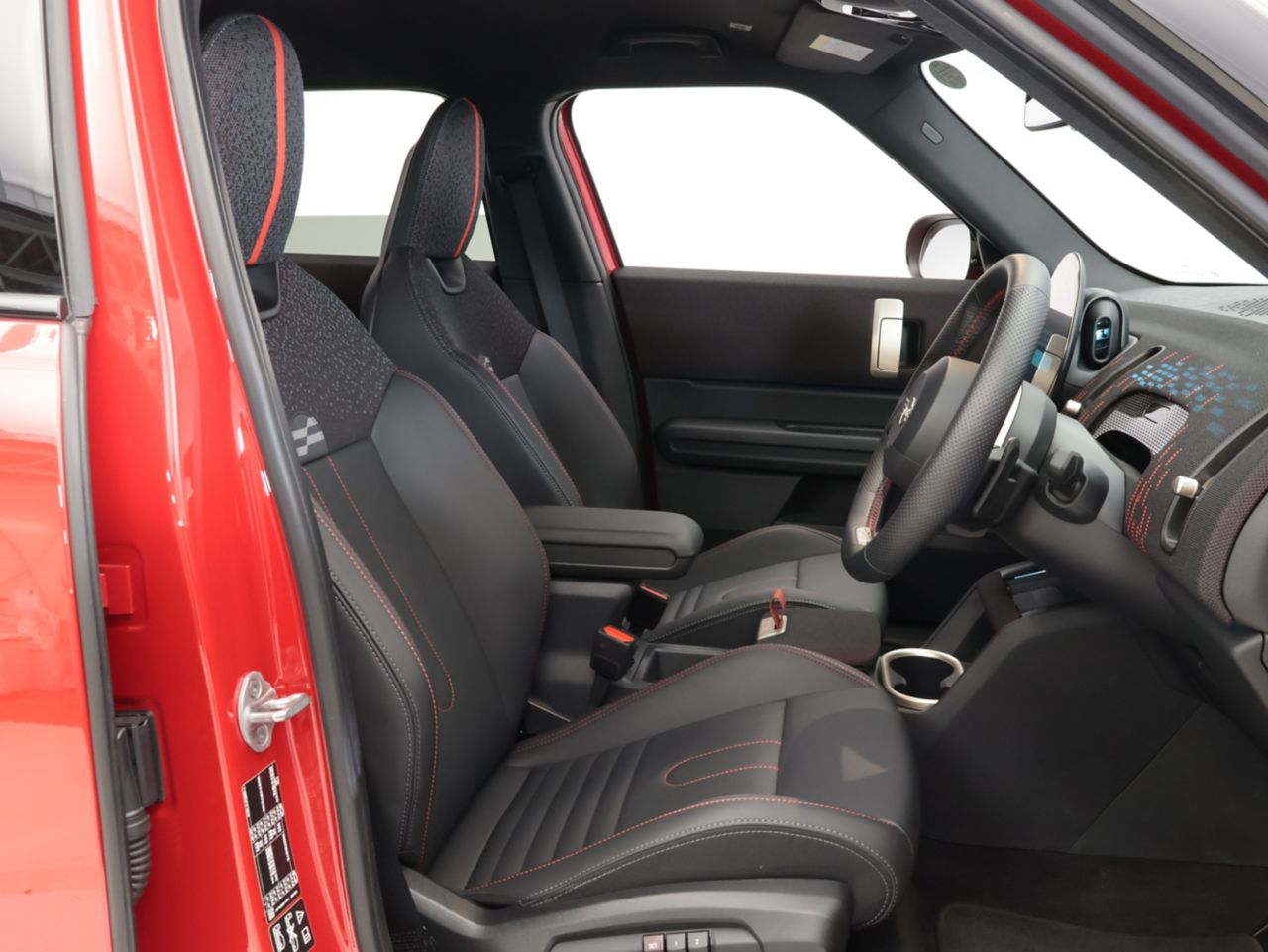 U25 MINI John Cooper Works Countryman ALL4