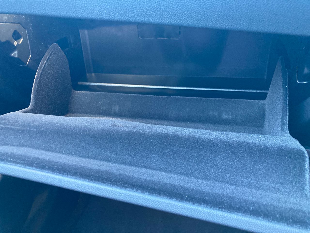 G21 320i RHD