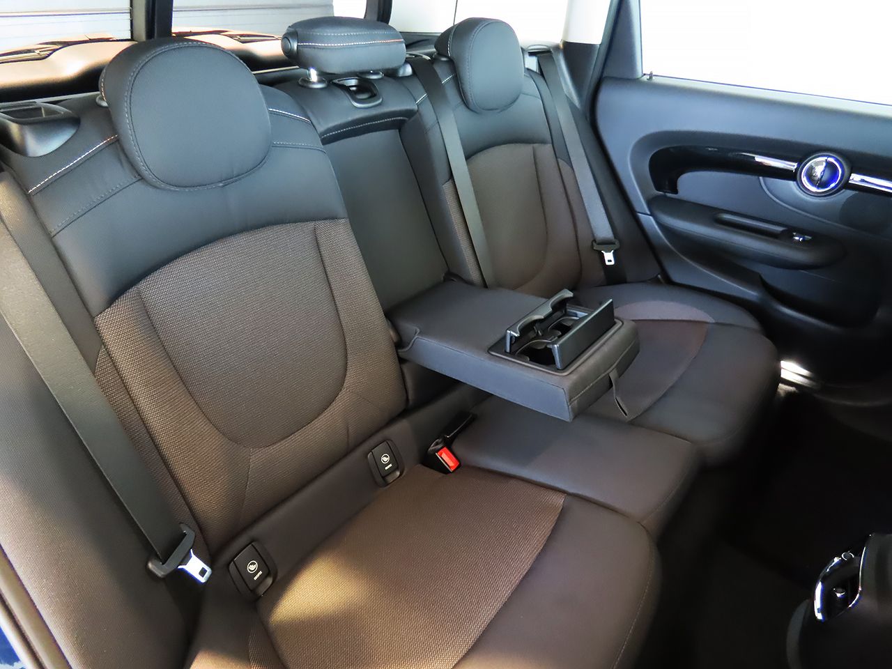 MINI CLUBMAN COOPER D