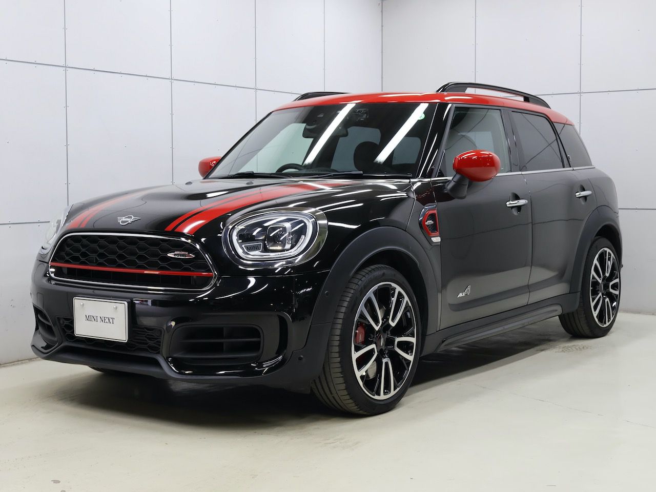 MINI John Cooper Works ALL4 Countryman RHD