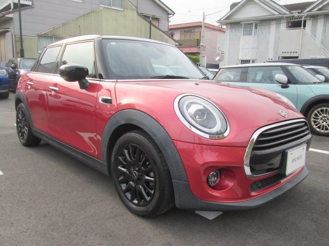 F55 MINI Cooper 5-Door Hatch LCI