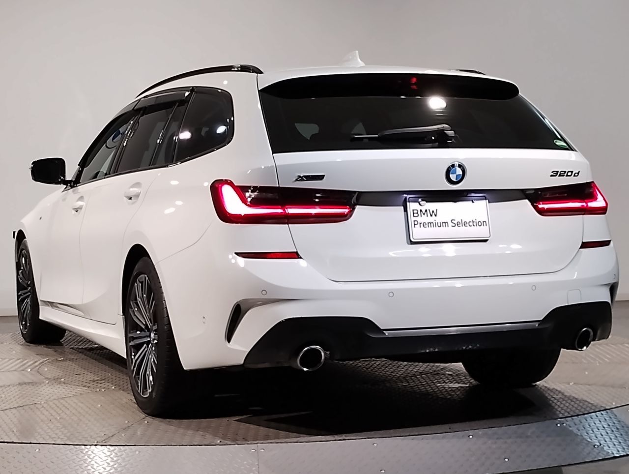 G21 320d xDrive Touring RHD