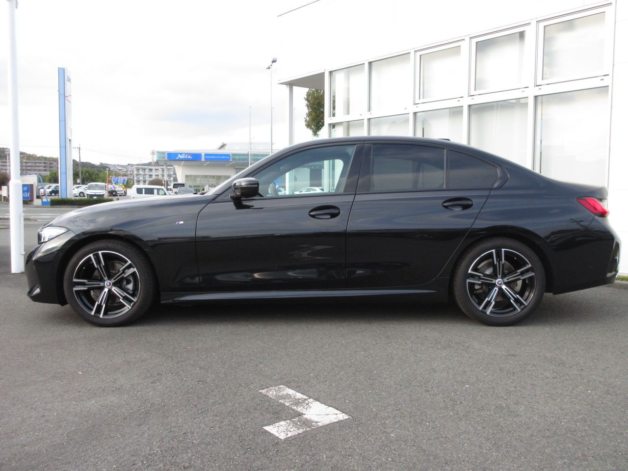 320d xDrive Berline RHD