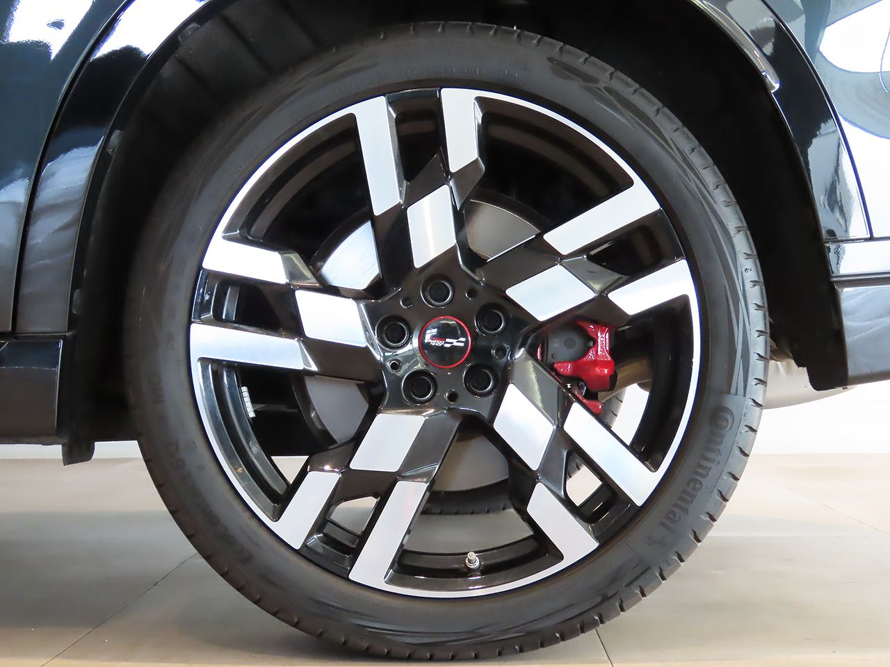 U25 MINI John Cooper Works Countryman ALL4