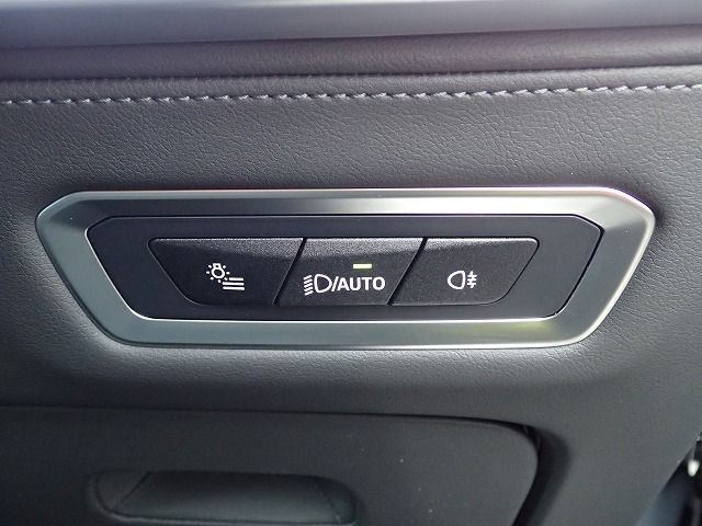 XM RHD