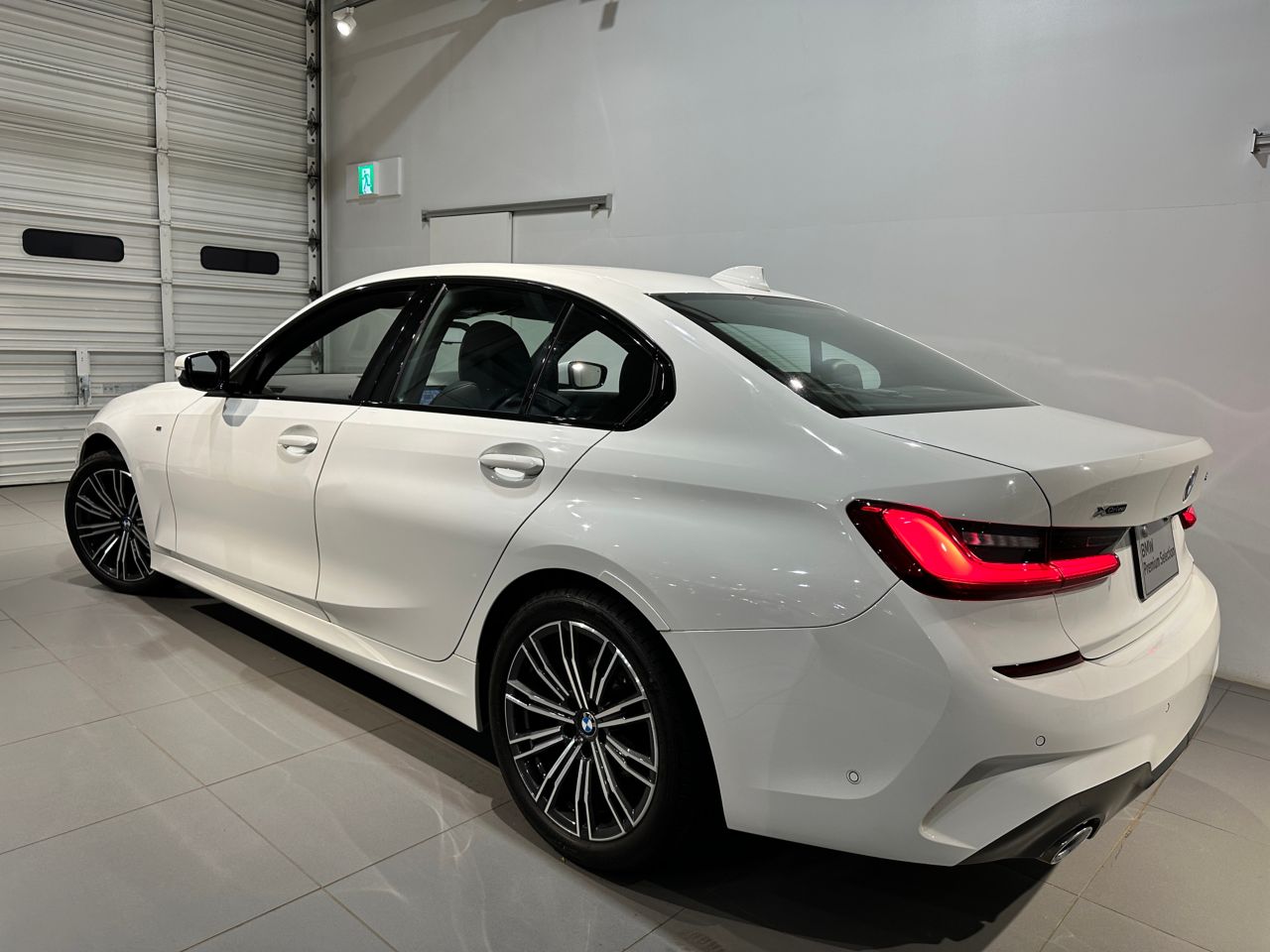 G20 320d xDrive RHD Saloon