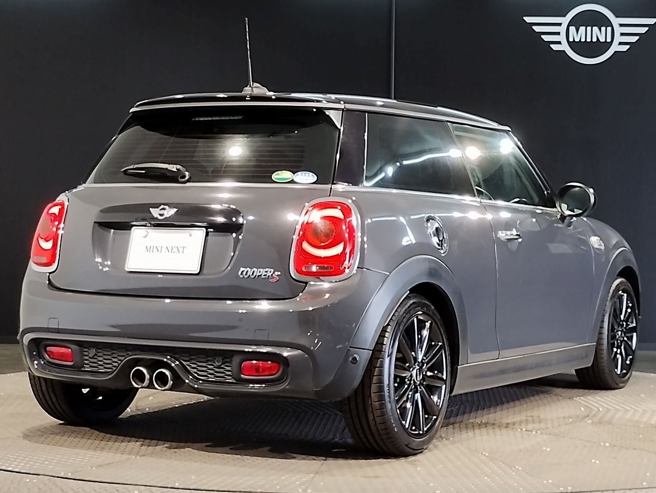 F56 MINI COOPER S
