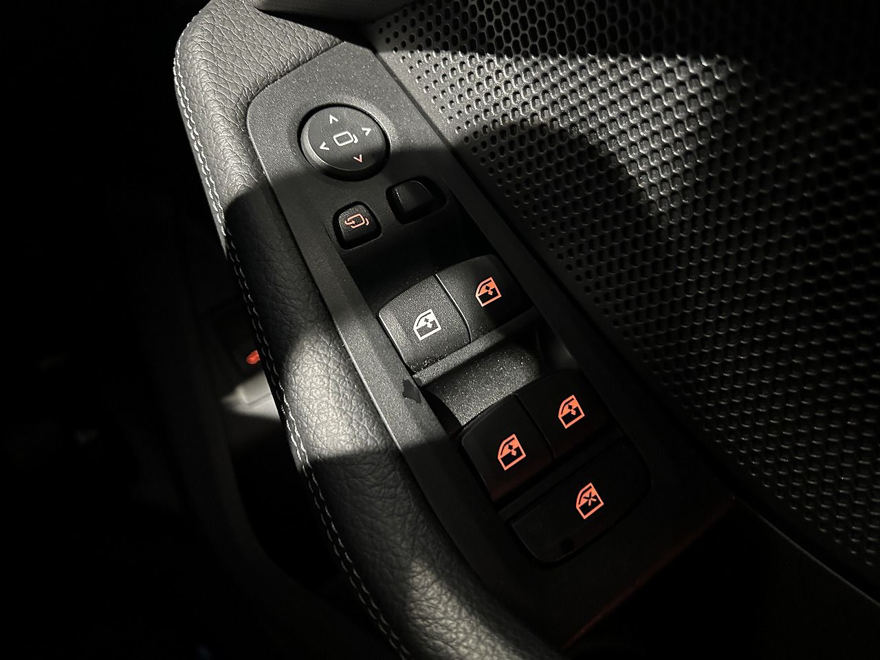 F40 118d Sports Hatch 5-door B47 2.0d