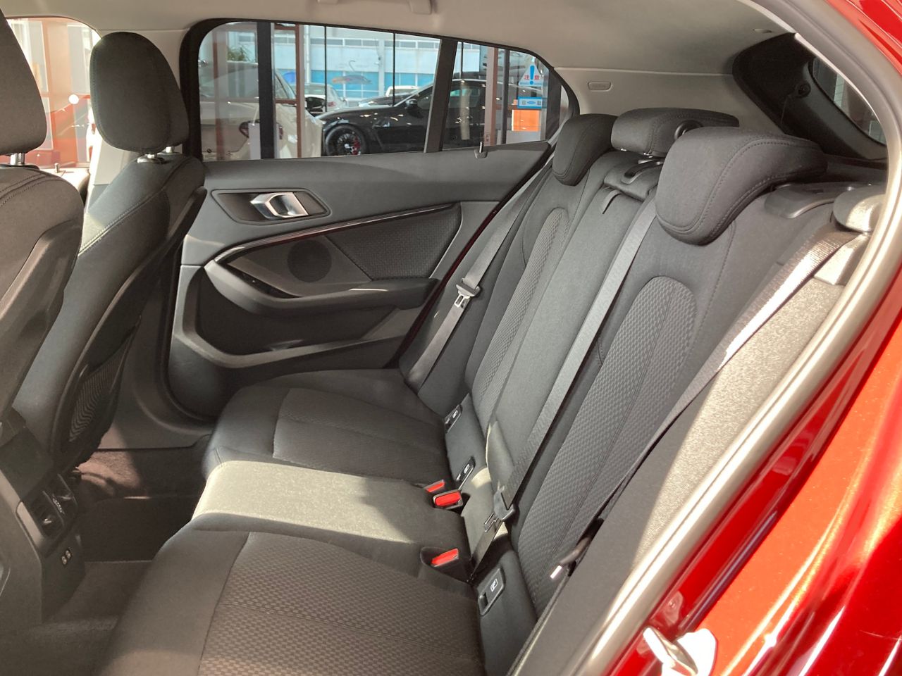 F40 118d Sports Hatch 5-door B47 2.0d