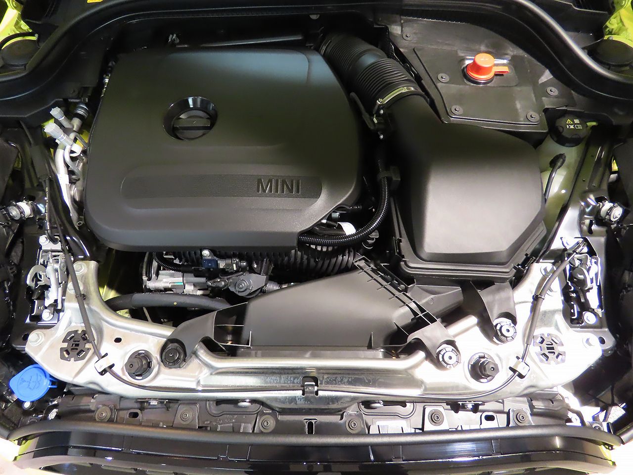 F66 MINI Cooper C 3Dr