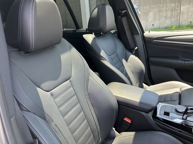 G01 X3 M40i RHD LCI ZA