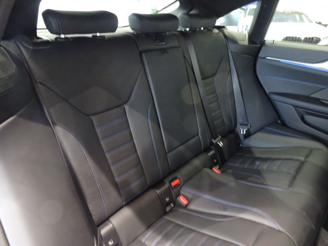 G26 i4 M50 RHD