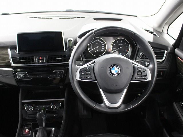 218D GRAN TOURER RHD