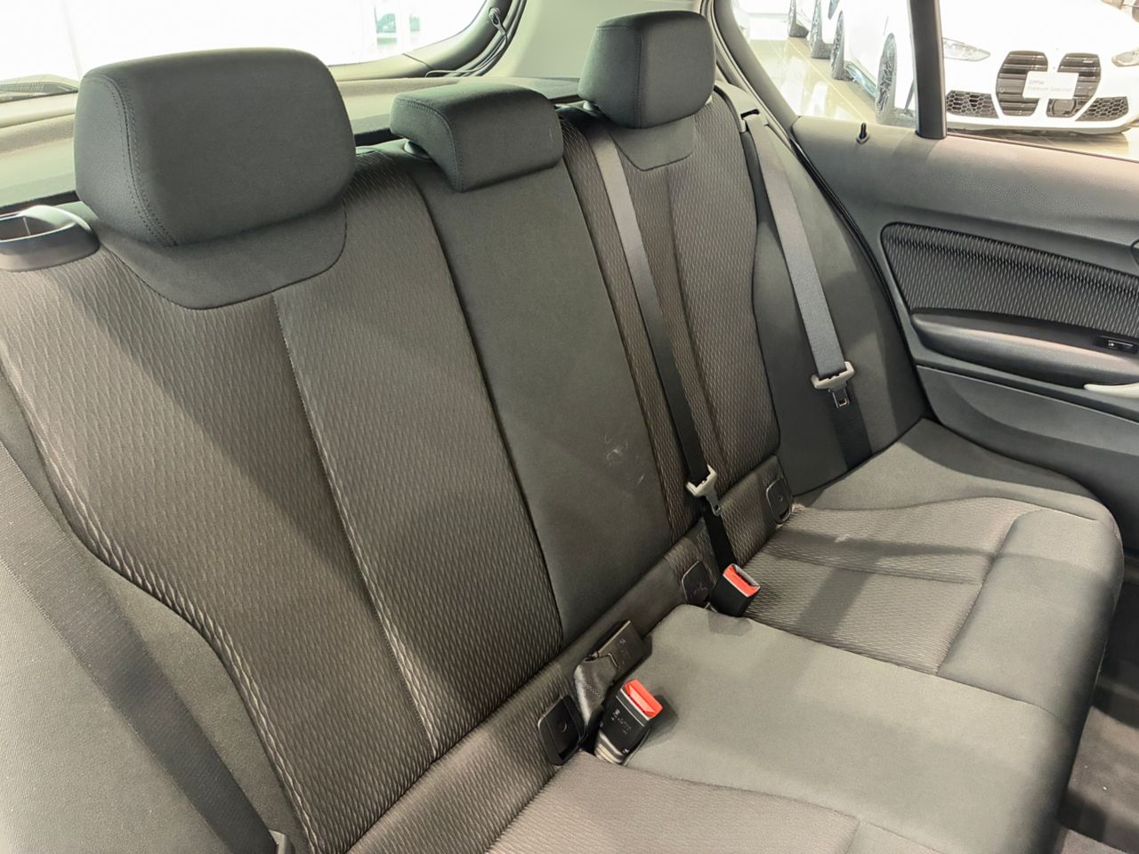118 5DOOR RHD