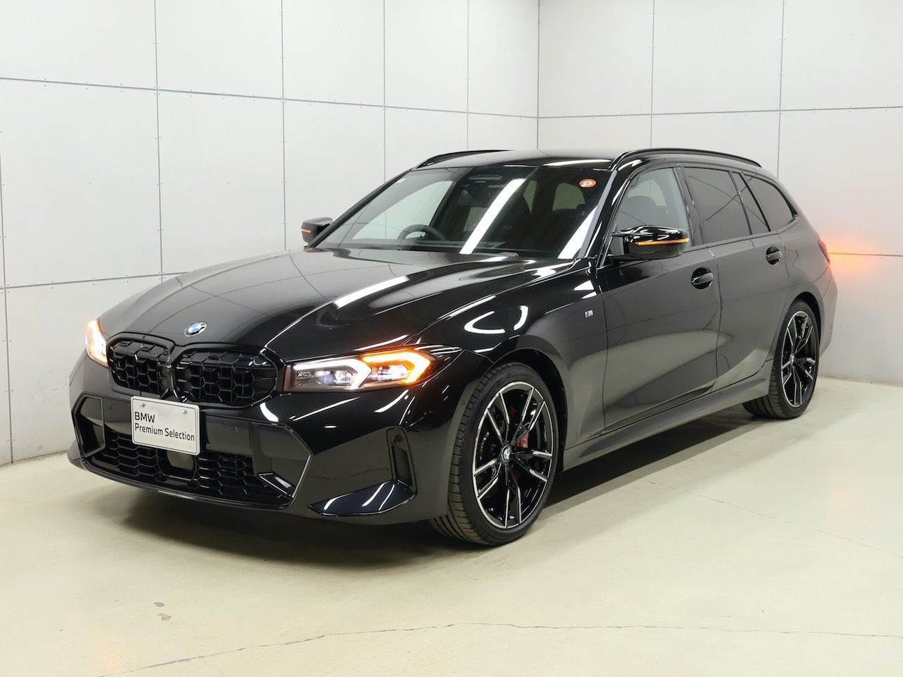 M340i xDrive Touring EDITION