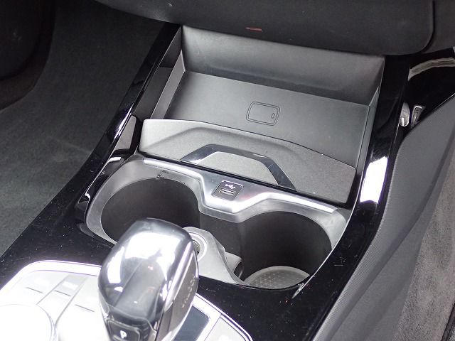 F40 118d Sports Hatch 5-door B47 2.0d