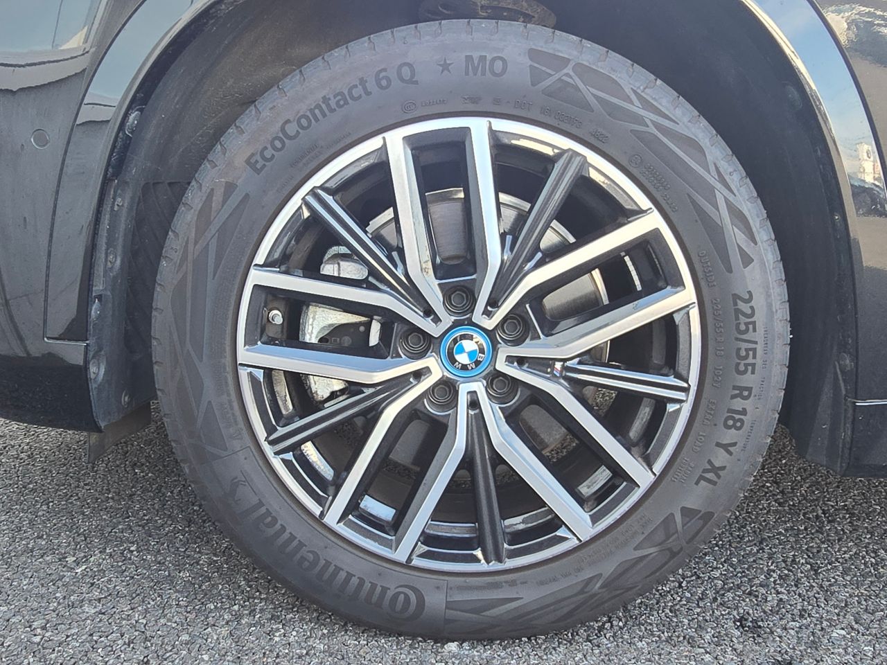 U11 iX1 xDrive30