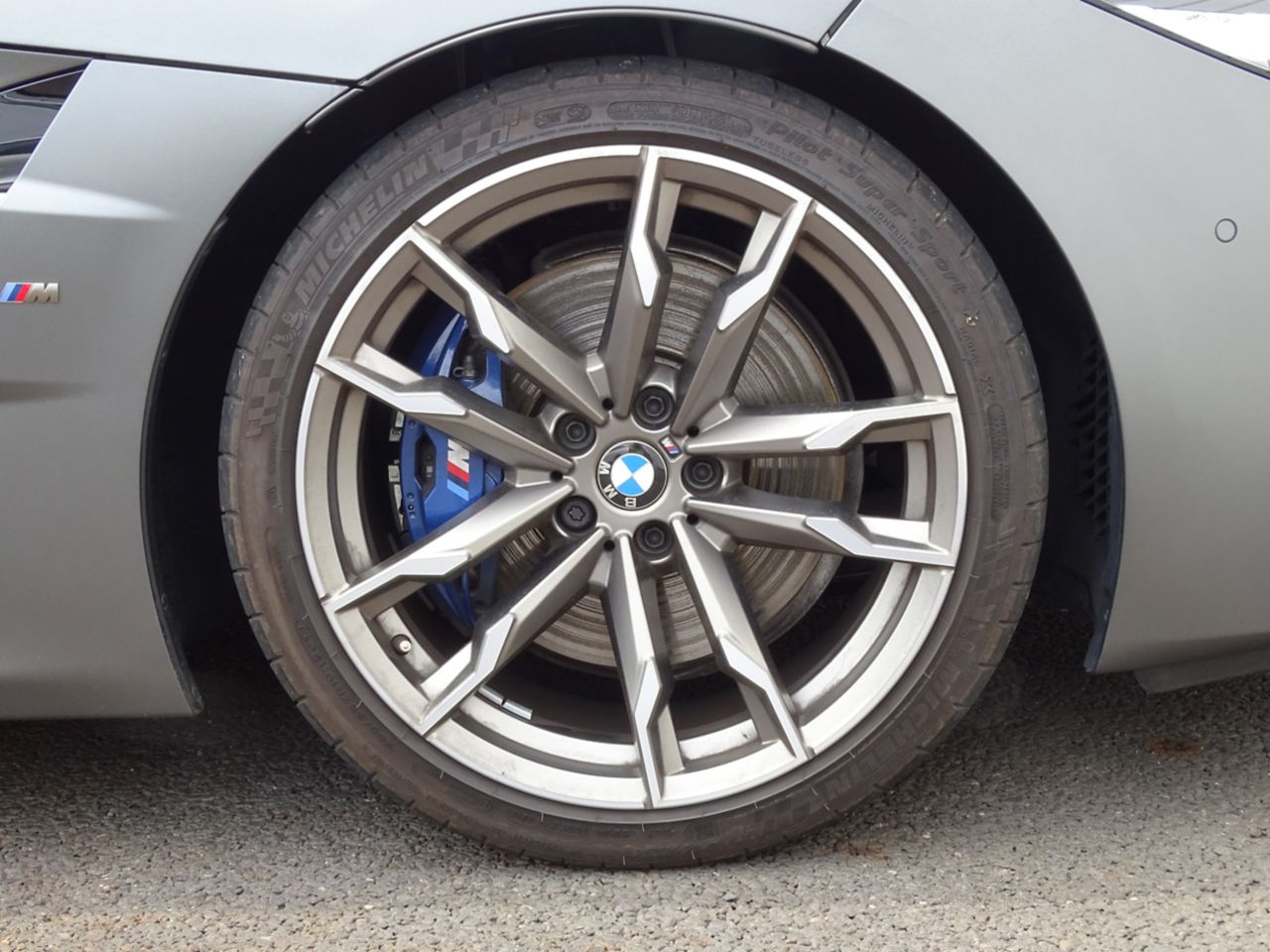 G29 Z4 M40i RHD