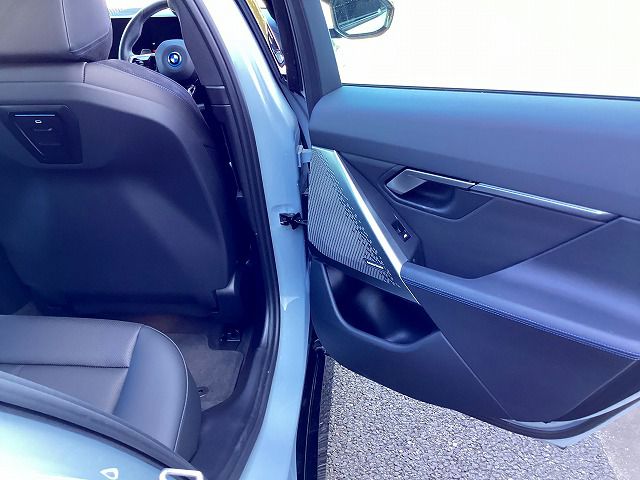 BMW i5 M60 xDrive Sedan RHD