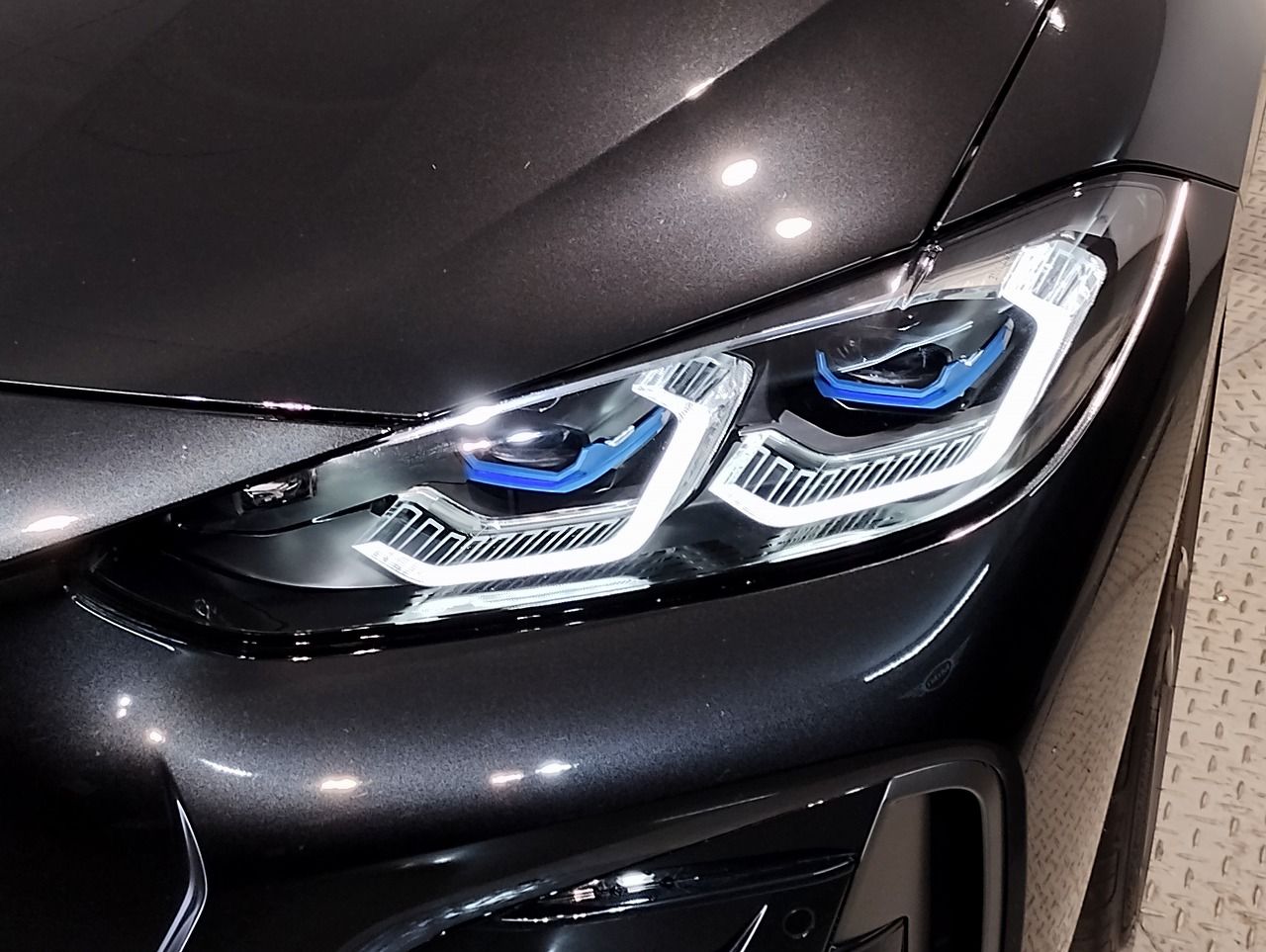 G23 M440i xDrive Convertible RHD