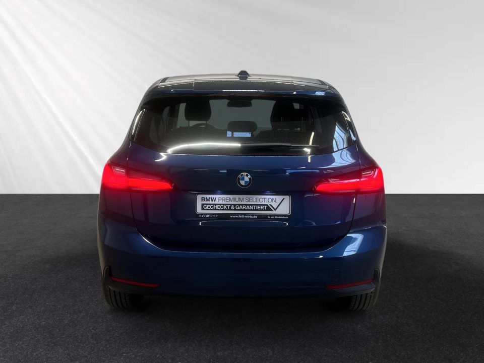 BMW 216