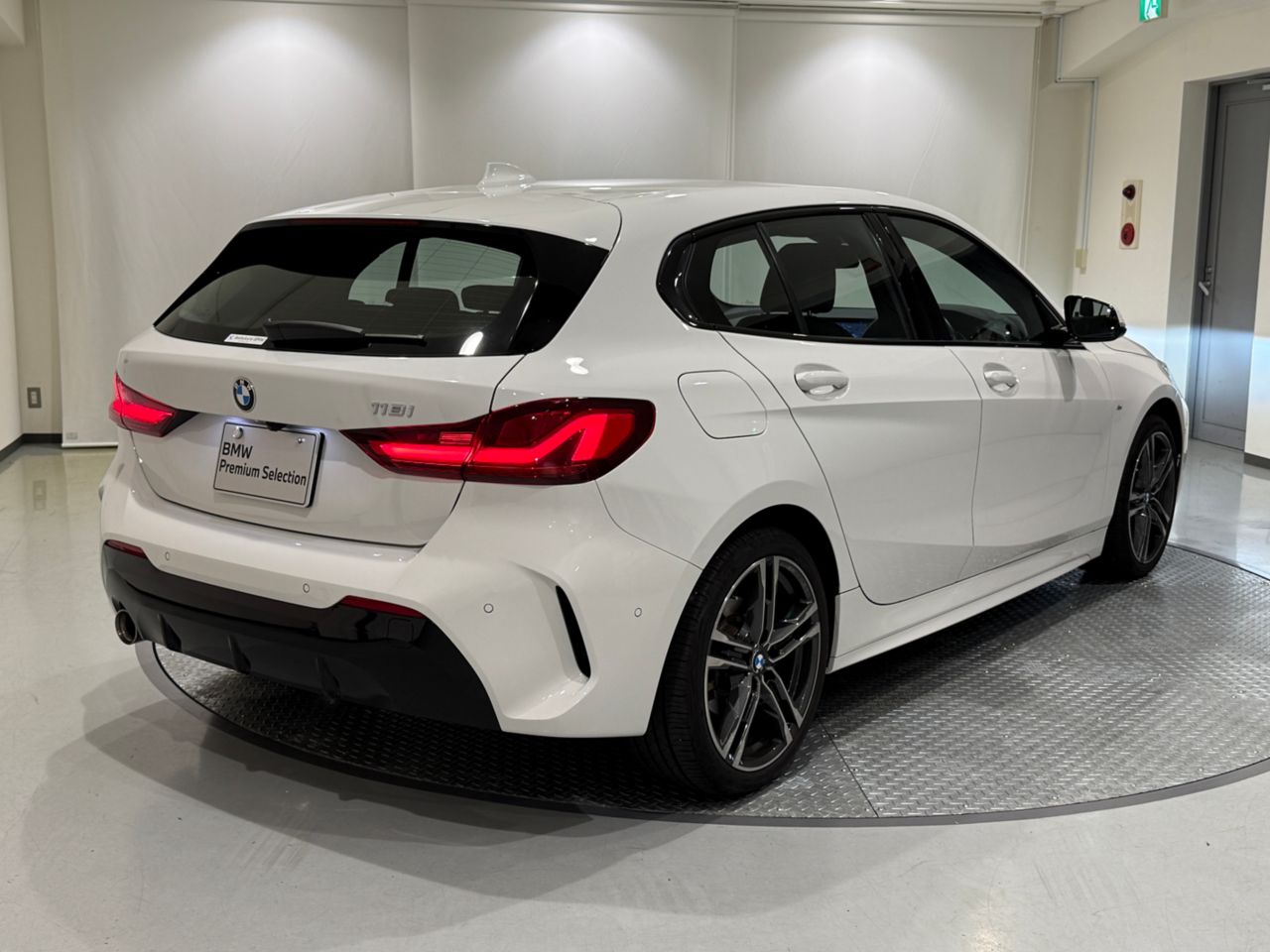 118i RHD