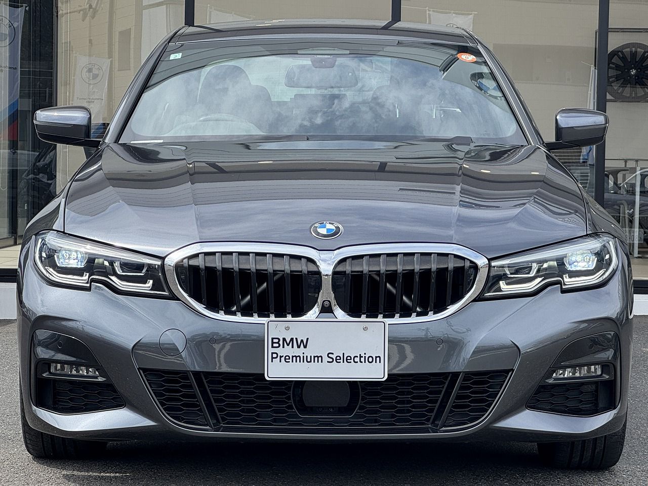 G20 330e Saloon RHD MX