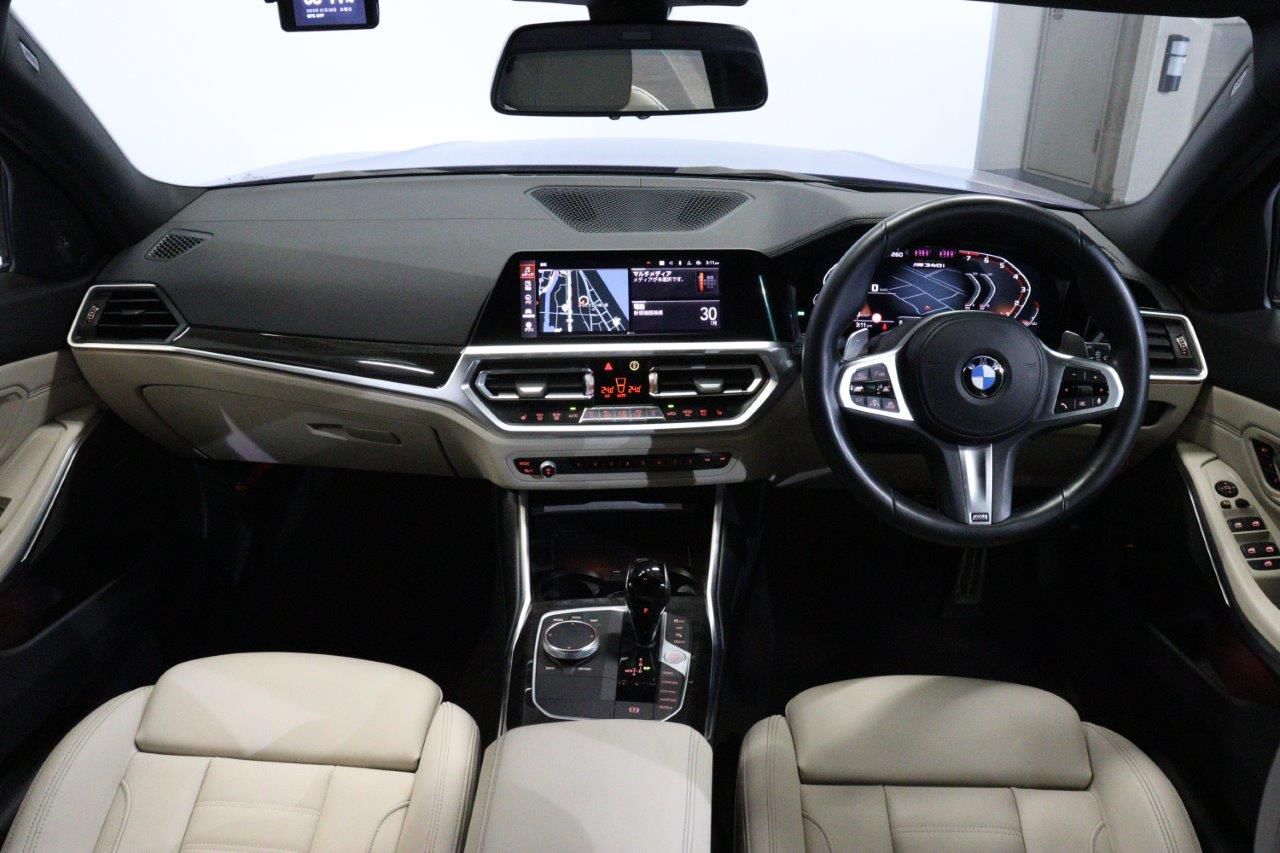 G21 M340i xDrive RHD