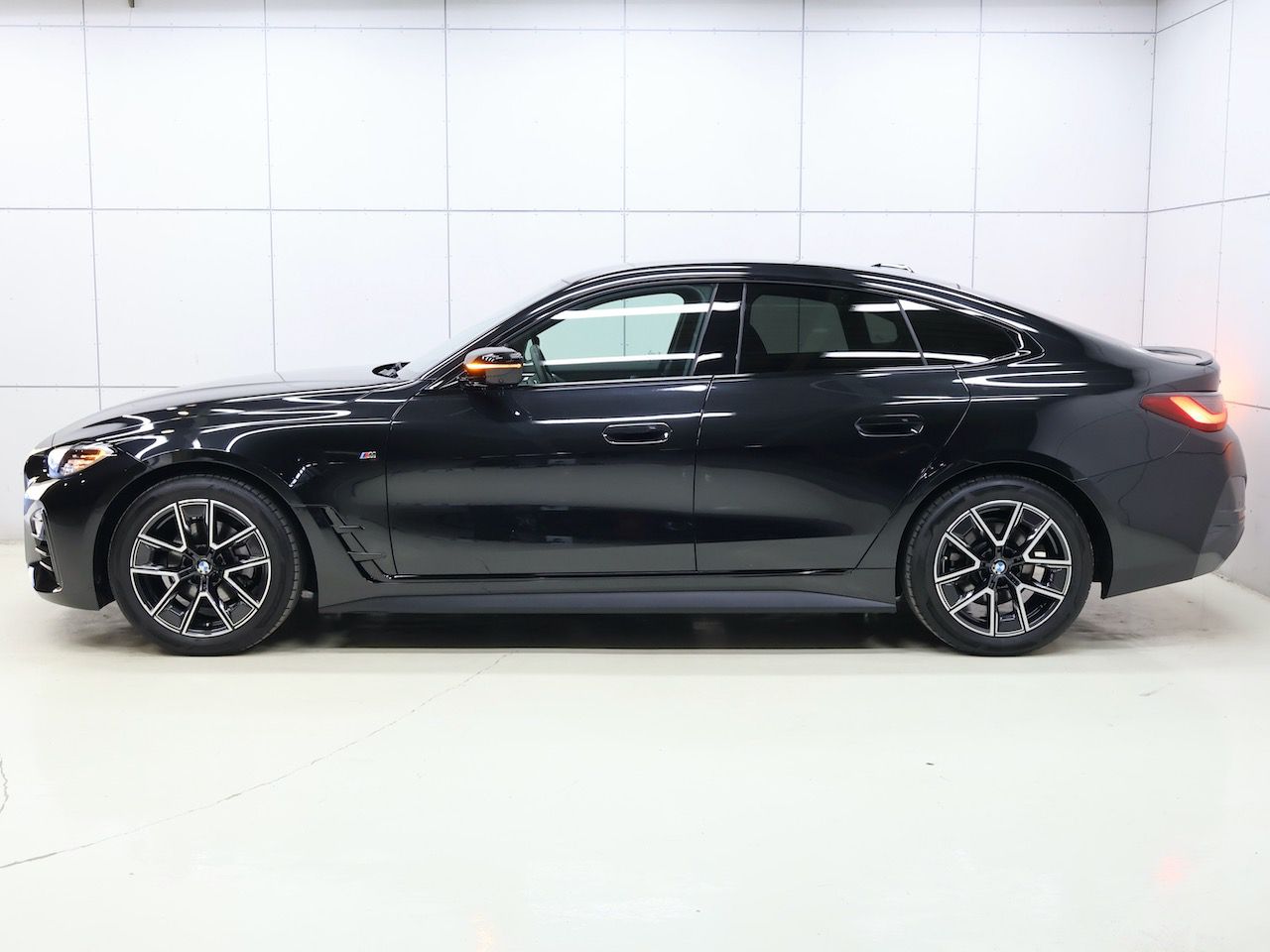 G26 420d xDrive Gran Coupe RHD